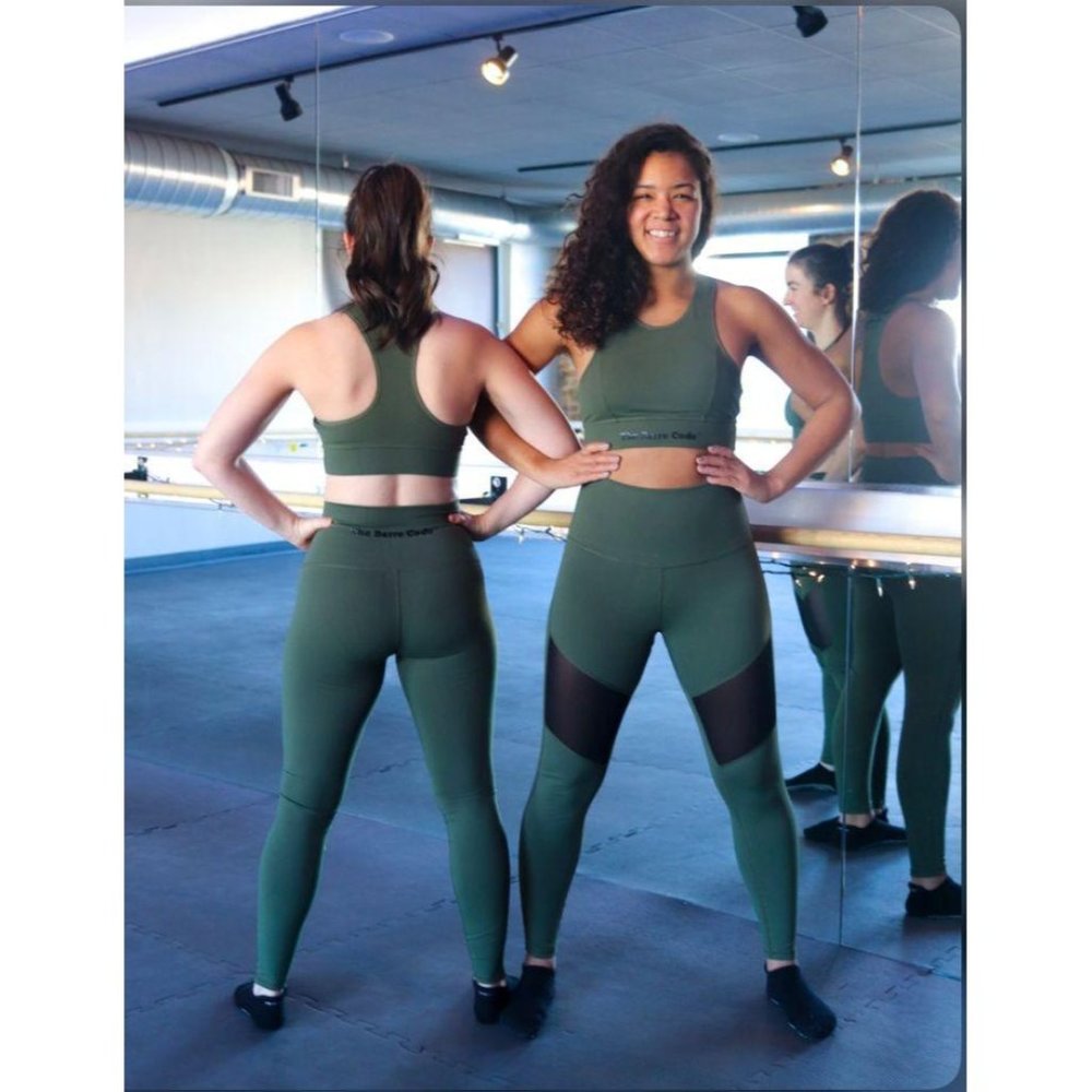 The Barre Code Leggings And Bra Set Army Medium High Waist Yoga Workout Training
